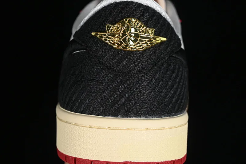 All categories Air Jordan Jordan series basketball shoes Air Jordan 1 Low Z version Trophy Room x Jordan 1 Low OG "Away" AJ1 Joe 1 Jordan's son low-top cultural casual sneakers FN0432-100